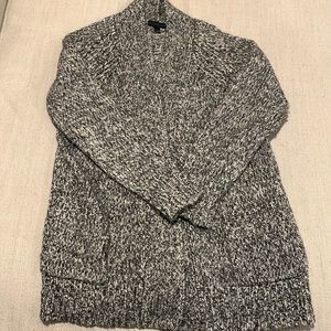 J Crew Grey Cardigan — SIZE XS